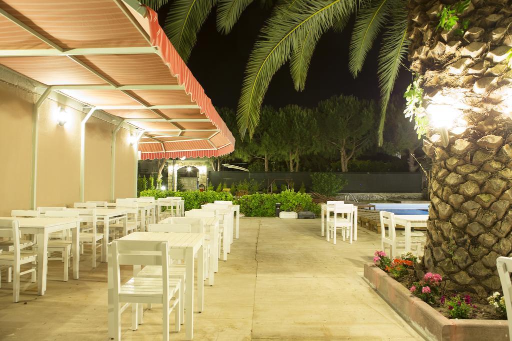 R+ Hotel By Rooms Çeşme Dış mekan fotoğraf