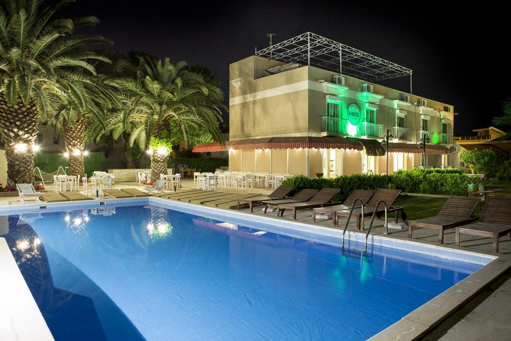 R+ Hotel By Rooms Çeşme Dış mekan fotoğraf