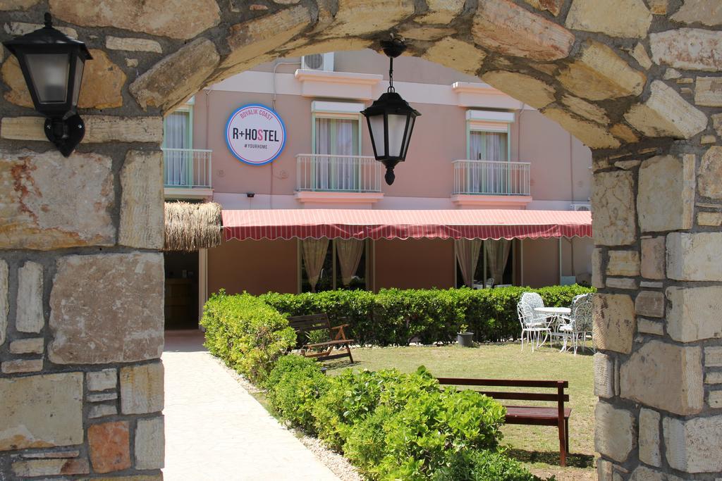 R+ Hotel By Rooms Çeşme Dış mekan fotoğraf