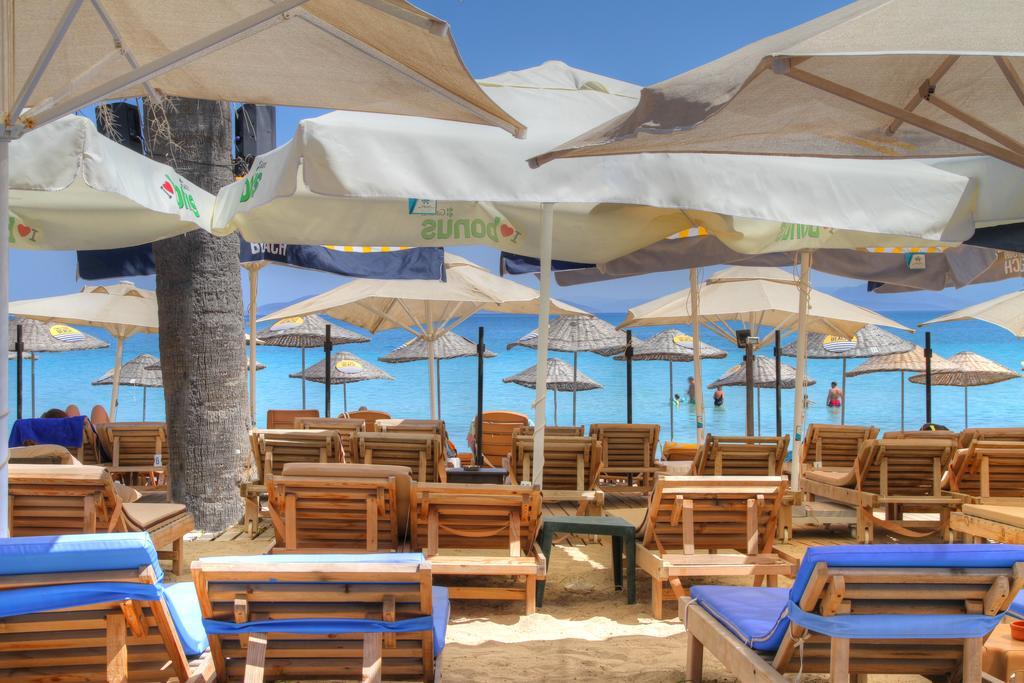 R+ Hotel By Rooms Çeşme Dış mekan fotoğraf