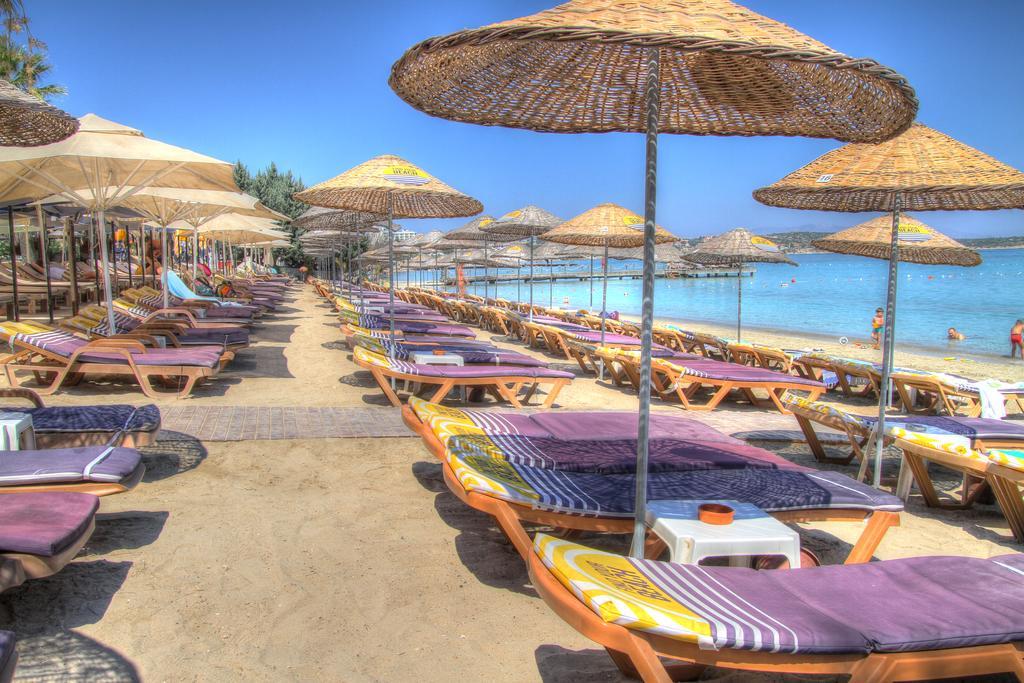 R+ Hotel By Rooms Çeşme Dış mekan fotoğraf